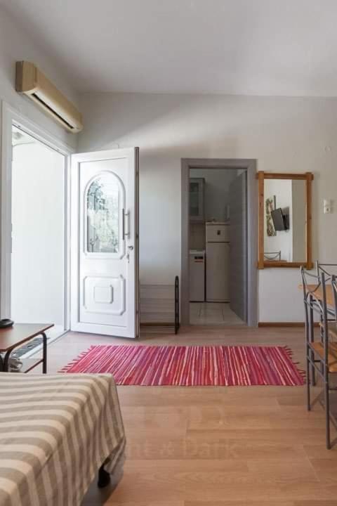 Mougkrasstudio Lägenhet Skala Rachoni  Exteriör bild